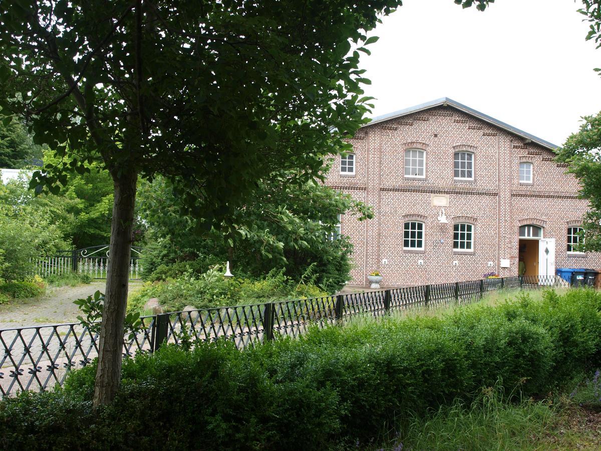 Hotel Gut Harlinghausen Ovelgonne Zewnętrze zdjęcie